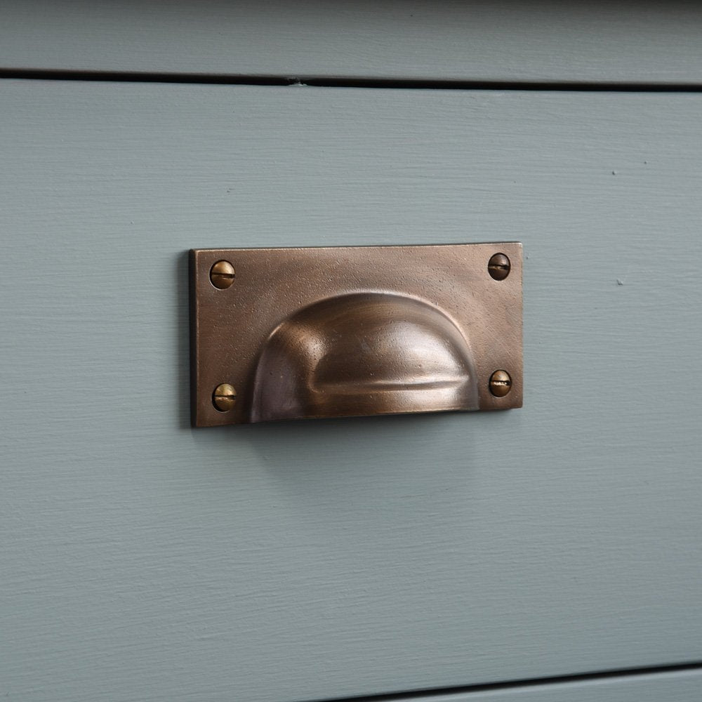 http://www.willowandstone.co.uk/cdn/shop/products/distressed-antique-brass-hooded-drawer-pull.jpg?v=1644339236