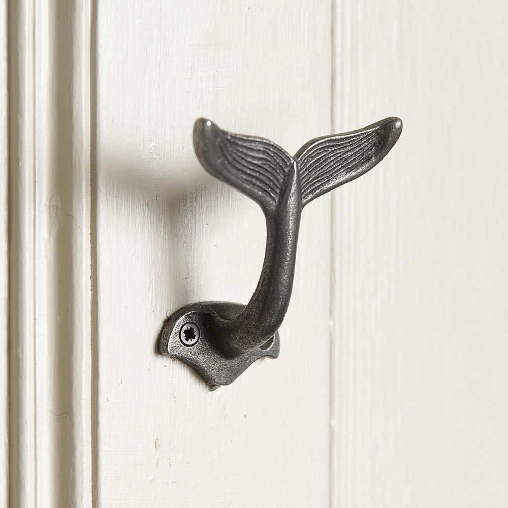 Oversized Whale Tail Wall Hooks - Set of 2 - Antique Weathered Hangers for  Coats, Aprons, Hats, Towels, Pot Holders - Black and White