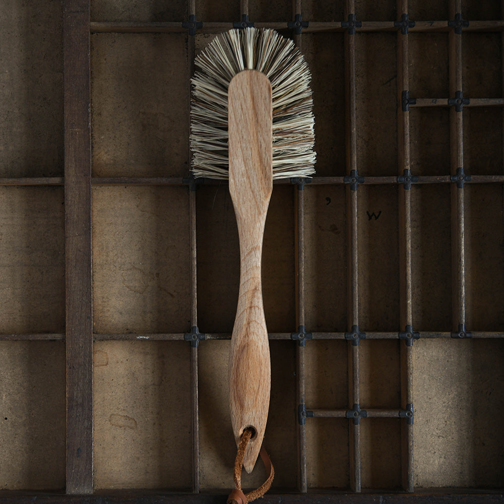 Beechwood Dishwashing Brush – DIG + CO.