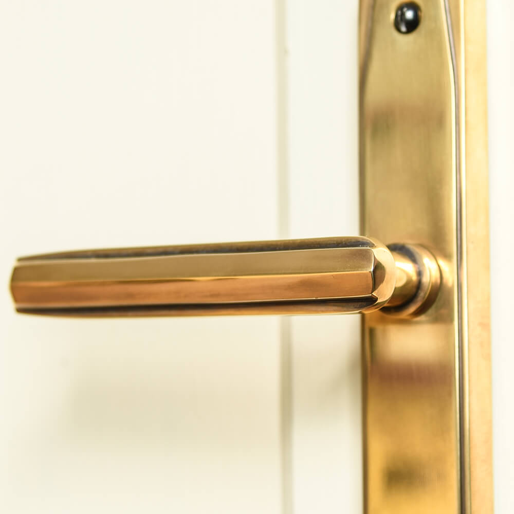 Art-Deco-Brass-Euro-Lever-Lock close up of the handle