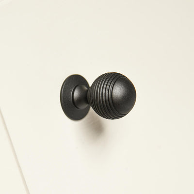 Zero Black Reeded Beehive Cabinet Knob