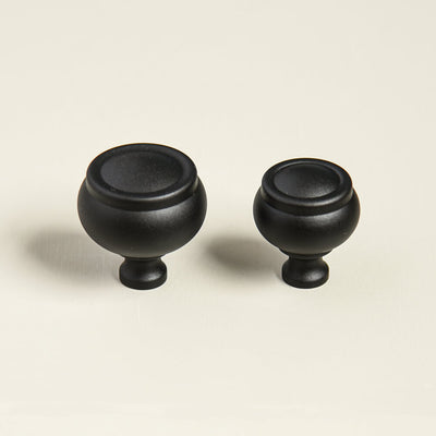 Zero Black Ovolo Cabinet knob